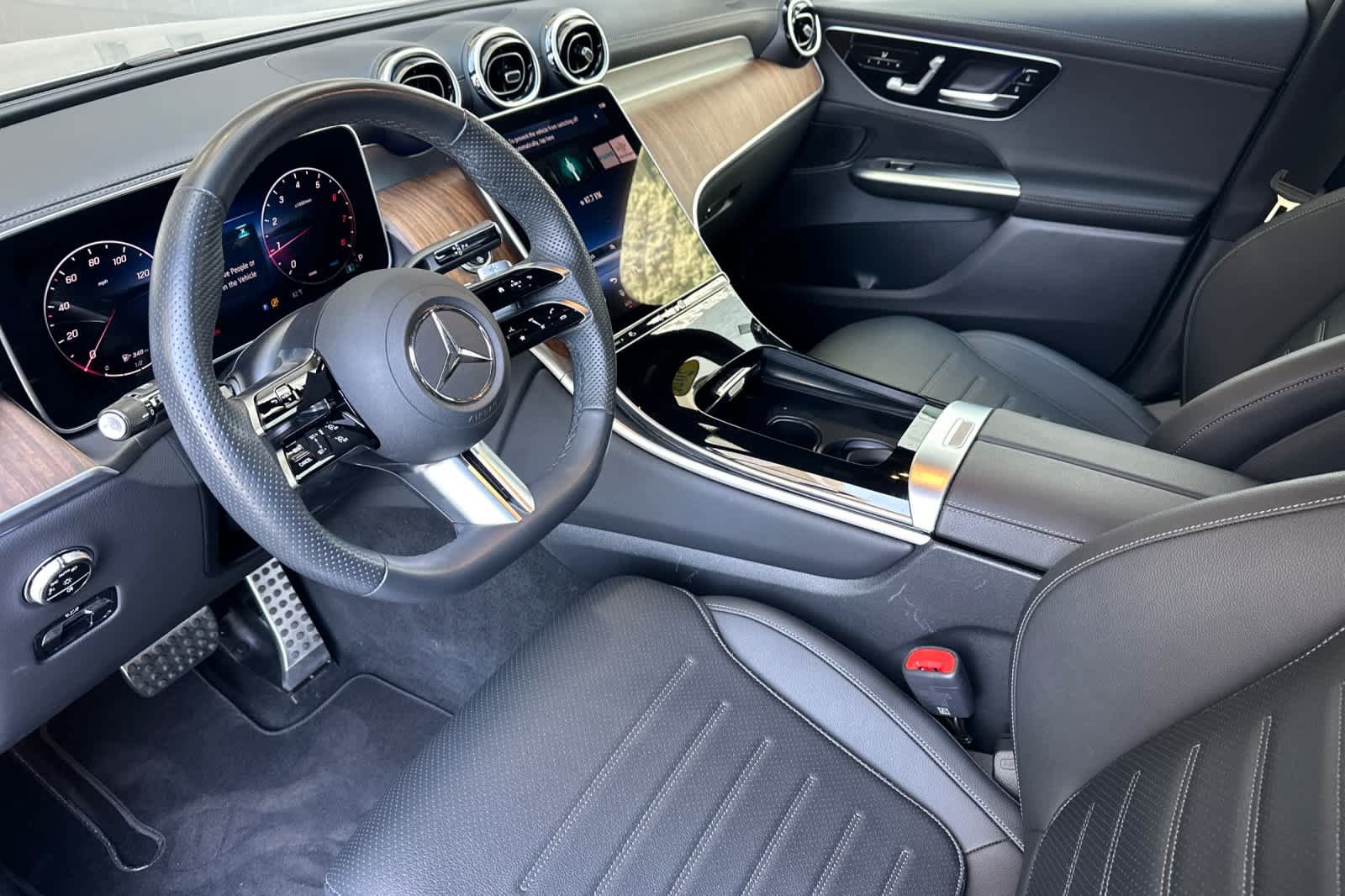 Certified 2026 Mercedes-Benz GLC 300 4MATIC image 9