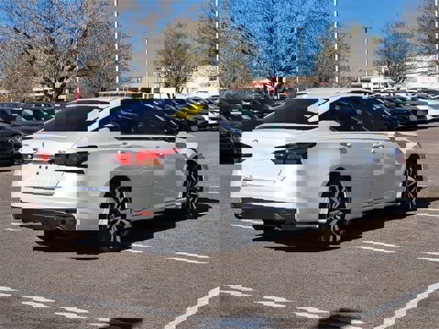 Certified 2022 Nissan Altima 2.5 SR image 4