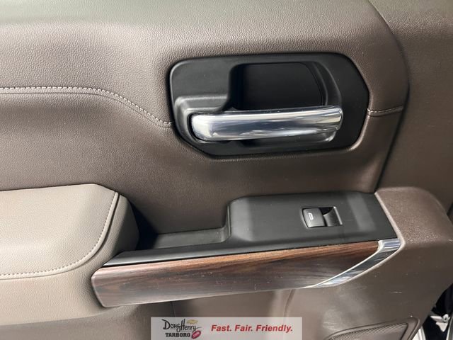 Used 2020 GMC Sierra 1500 SLT w/ SLT Premium Plus Package AWD/4WD image 31