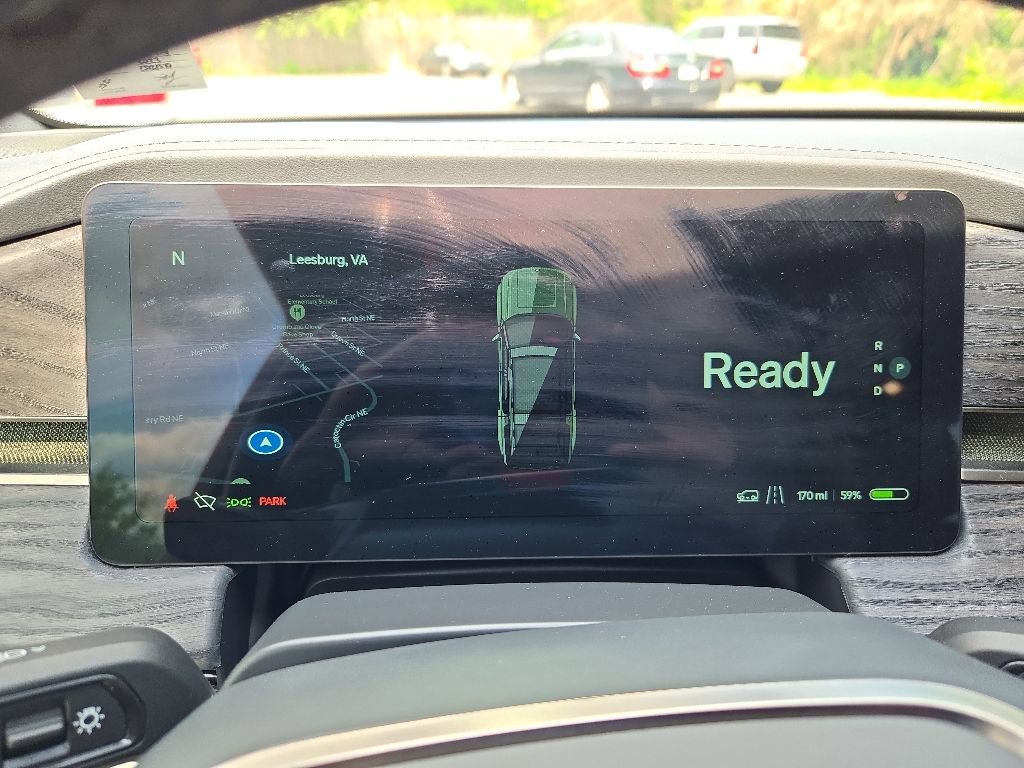 Used 2022 Rivian R1S Launch Edition AWD/4WD image 16