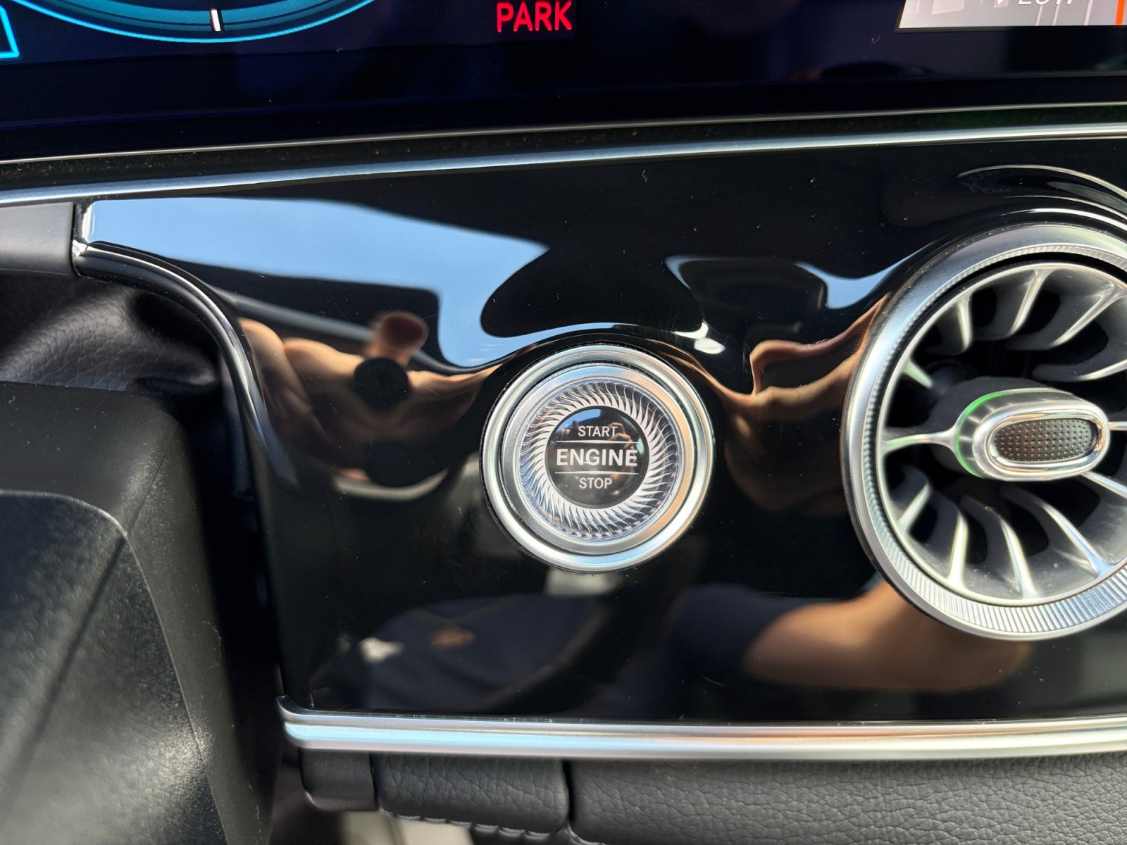 Used 2021 Mercedes-Benz AMG GT 43 image 33
