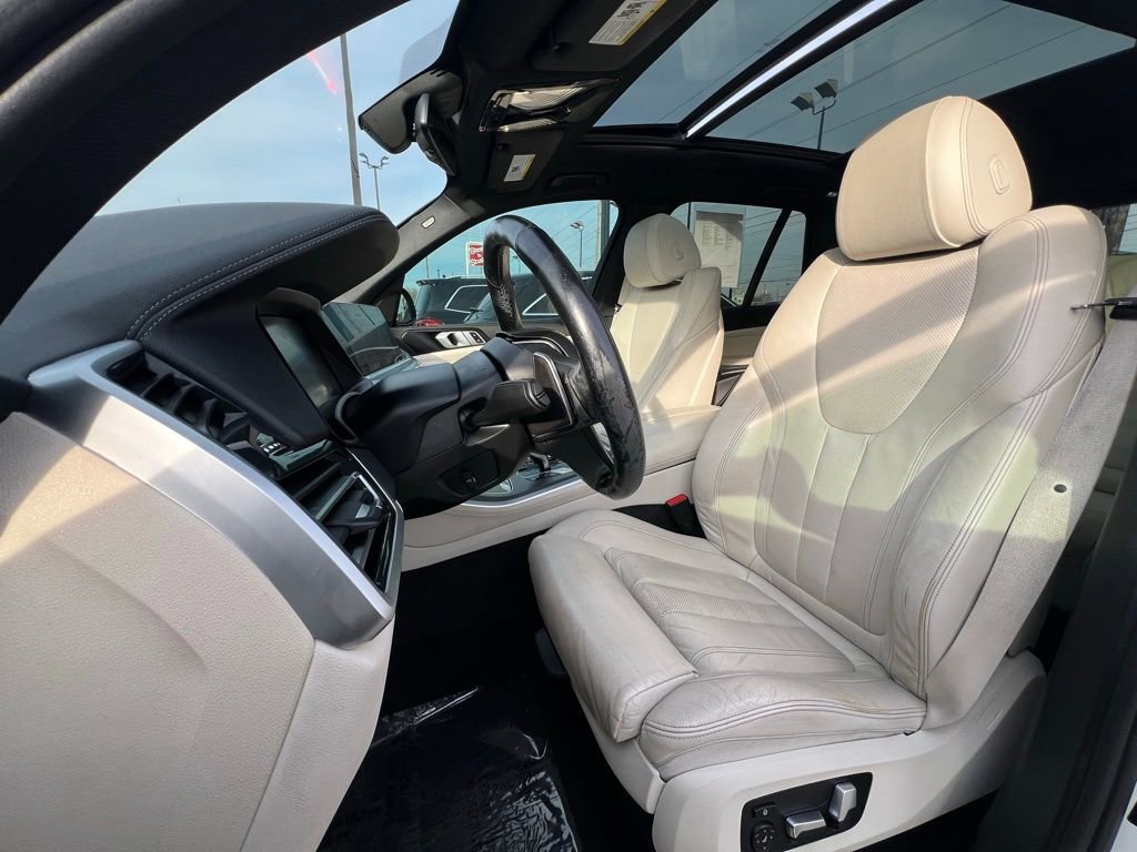 Used 2019 BMW X5 xDrive40i w/ Convenience Package image 17