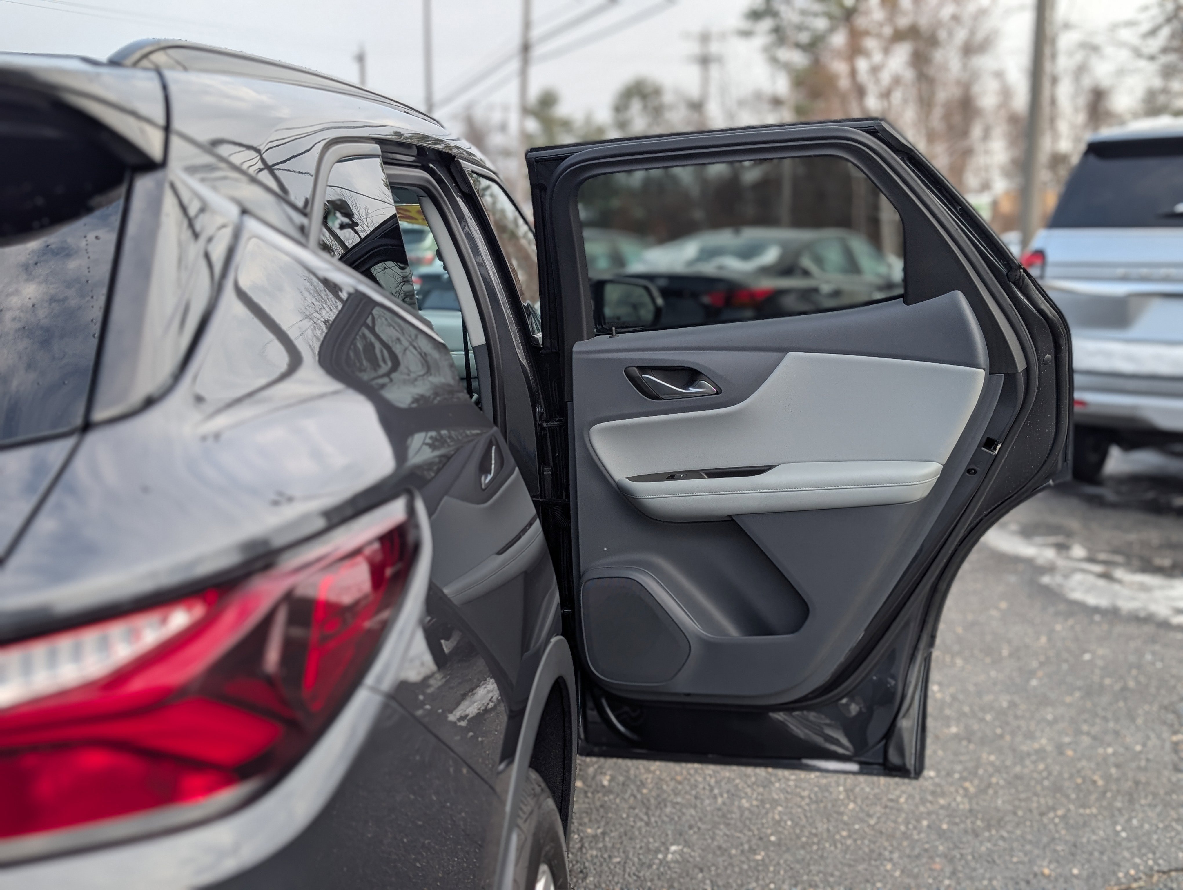 Used 2022 Chevrolet Blazer LT image 39