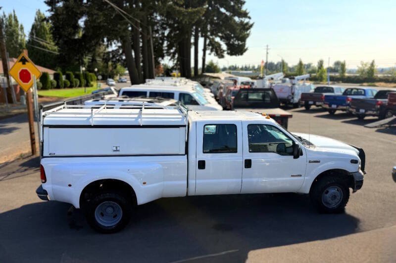 Used 2006 Ford F350 Lariat AWD/4WD image 3