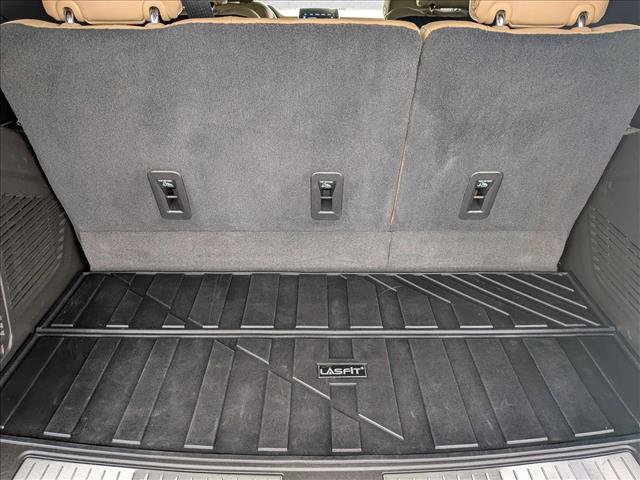 Used 2021 Chevrolet Tahoe Premier RWD image 6