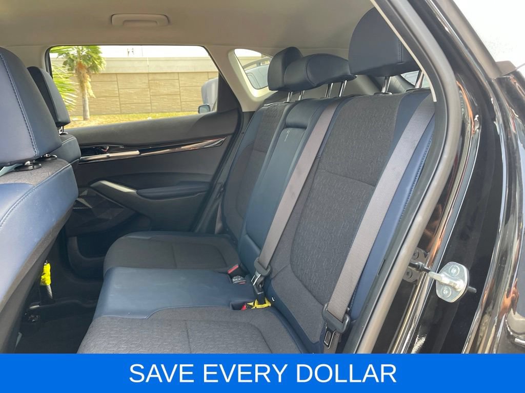 Used 2025 Kia Seltos S FWD image 15