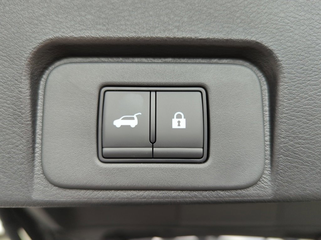 New 2026 Nissan Rogue SV image 28