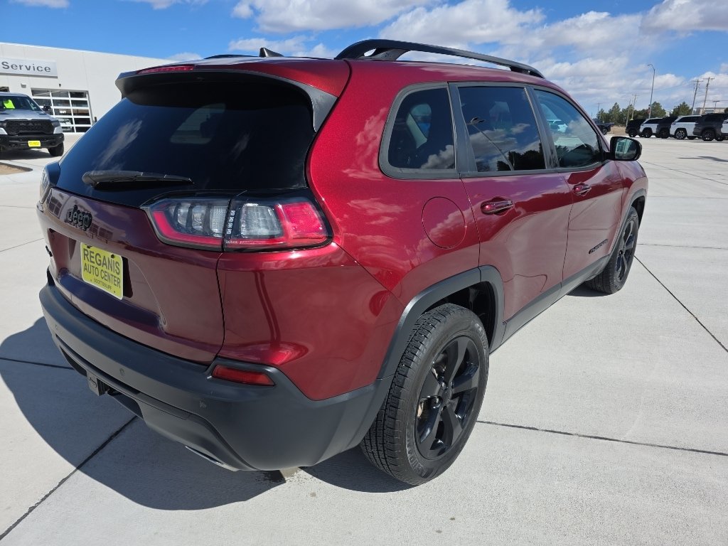 Used 2020 Jeep Cherokee Latitude Plus AWD/4WD image 5