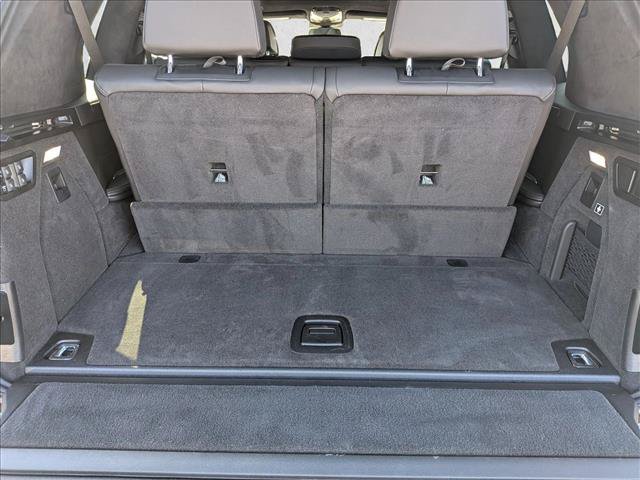 Used 2025 BMW X7 xDrive40i w/ M Sport Package AWD/4WD image 6