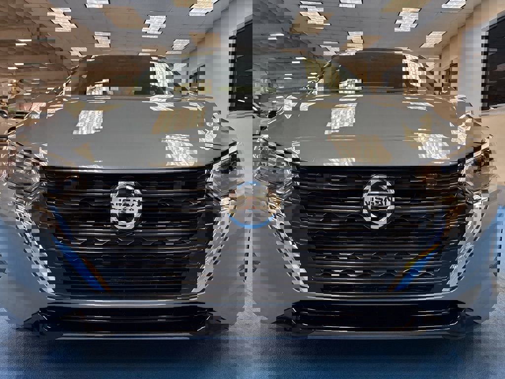 Used 2025 Nissan Sentra SV w/ All-Weather Package FWD image 12