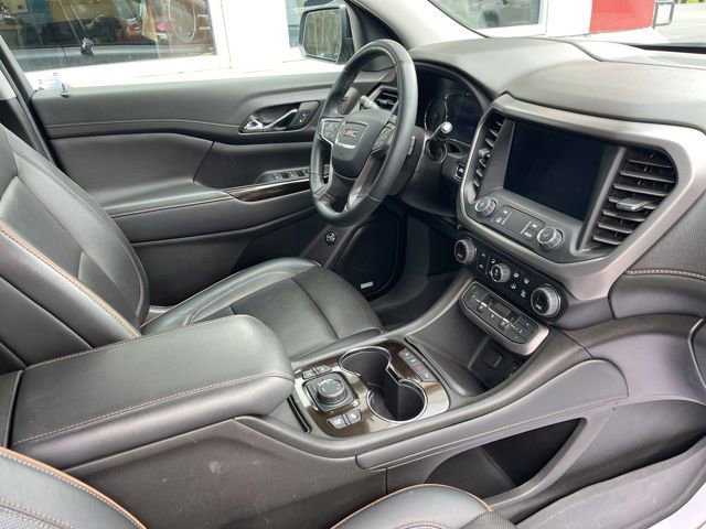 Used 2023 GMC Acadia AT4 w/ Technology Package image 9