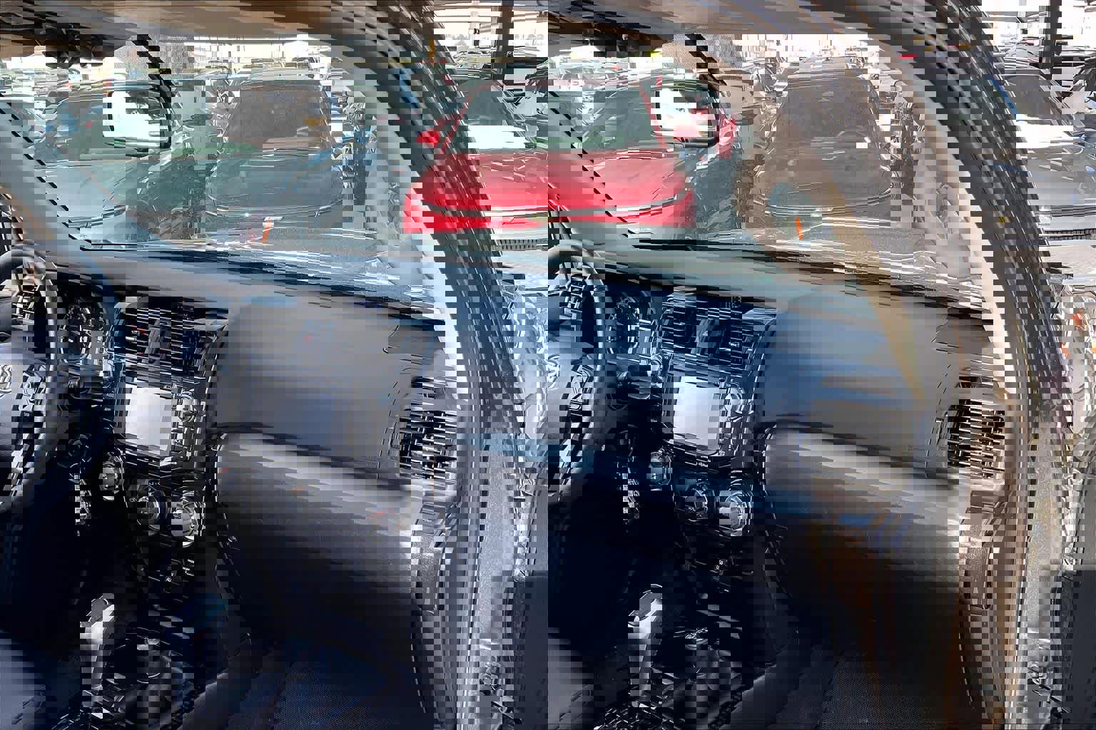 Used 2019 Toyota 4Runner TRD Off-Road Premium image 18