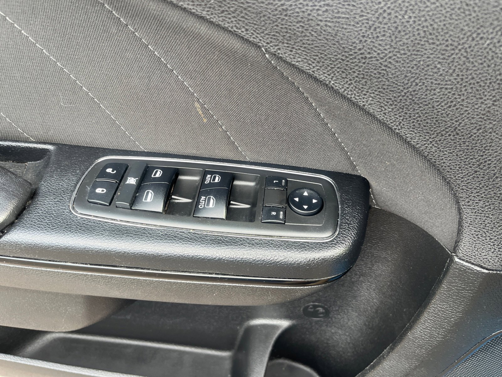 Used 2019 Dodge Charger GT image 16