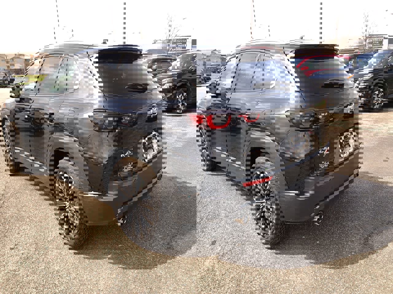 Used 2025 MAZDA CX-50 AWD 2.5 S w/ Premium Plus Pkg image 4