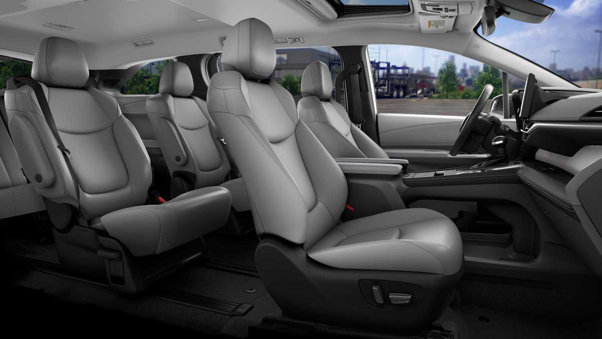 New 2026 Toyota Sienna XLE AWD/4WD image 10