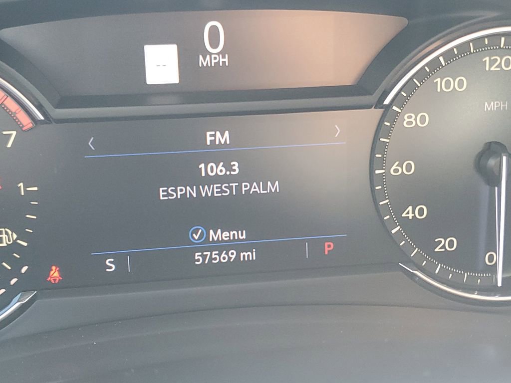 Used 2019 Cadillac XT4 Sport w/ Driver Awareness Package image 26