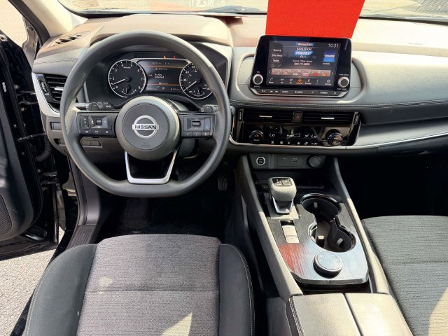 Used 2021 Nissan Rogue SV AWD/4WD image 17