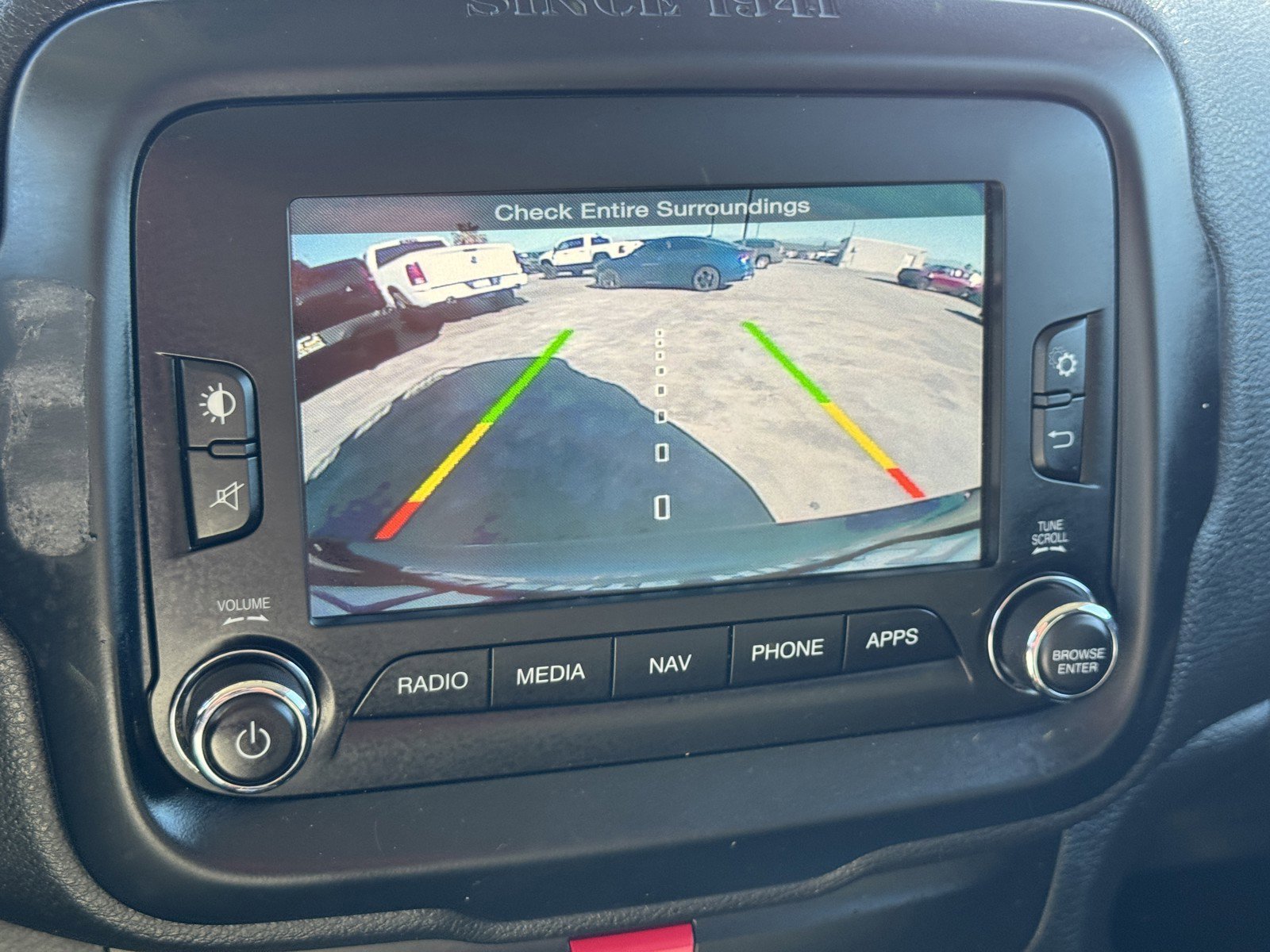 Used 2016 Jeep Renegade Latitude image 22