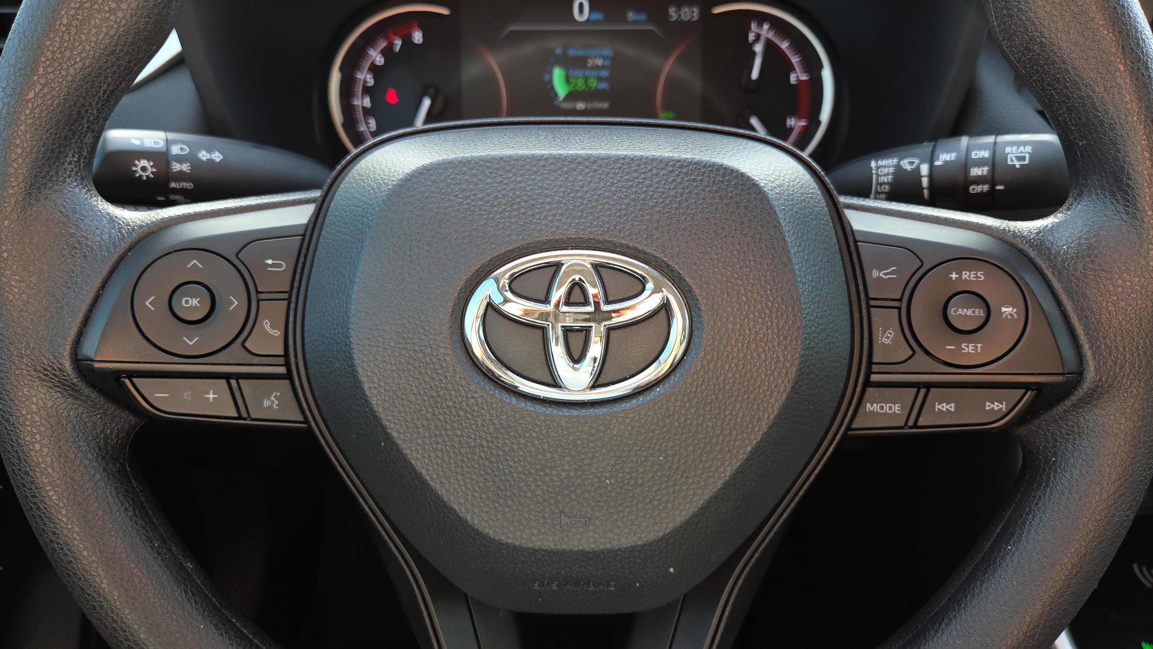 Certified 2025 Toyota RAV4 XLE image 35