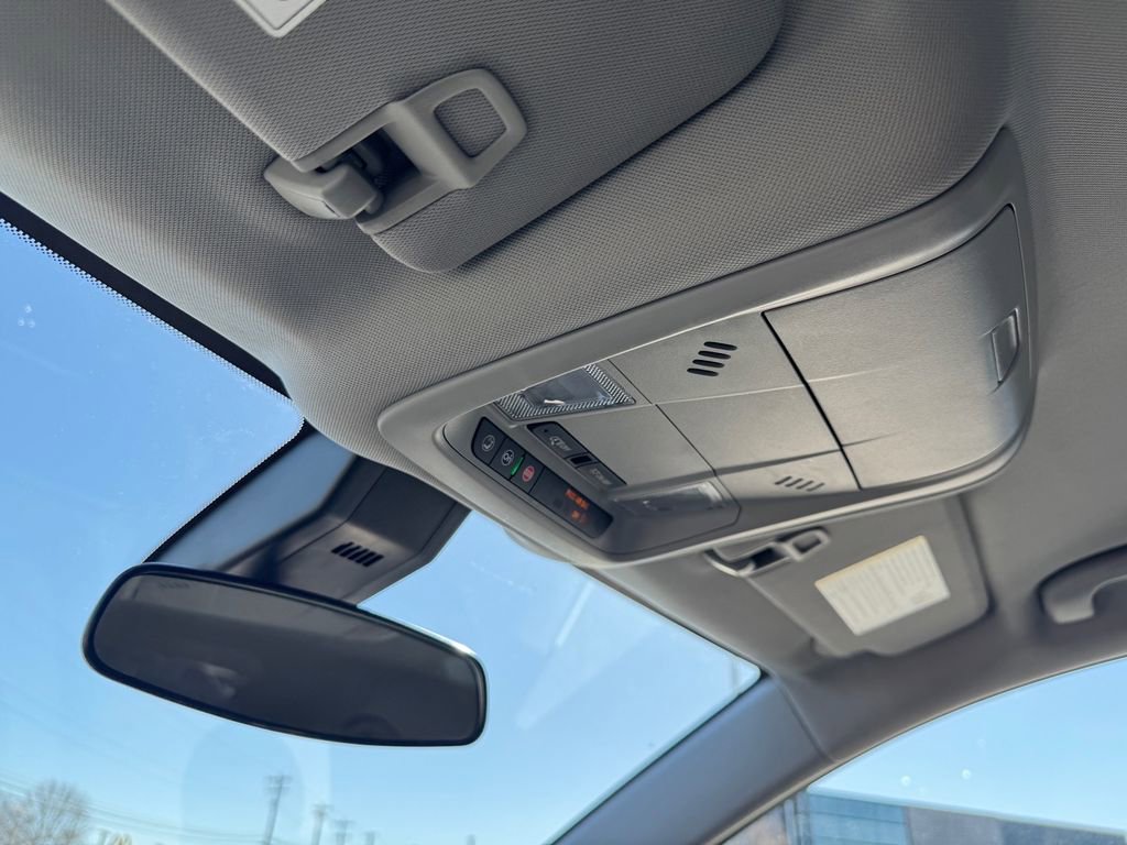 Used 2024 Chevrolet Equinox LT image 26