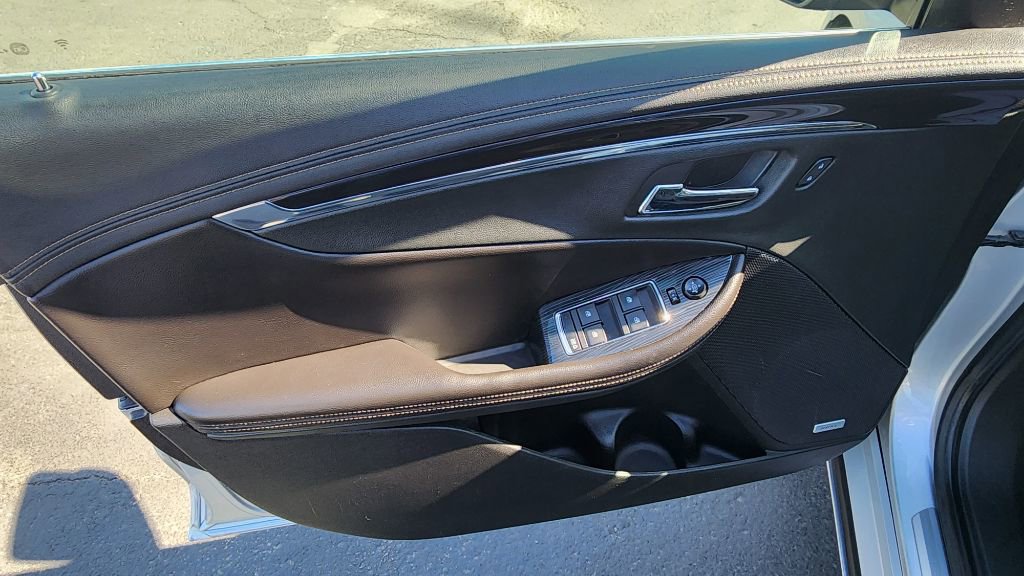 Used 2018 Chevrolet Impala Premier FWD image 11