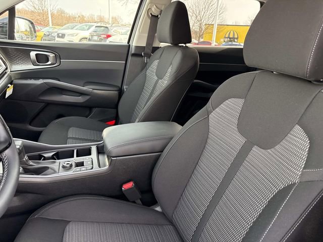 New 2026 Kia Sorento LX image 13