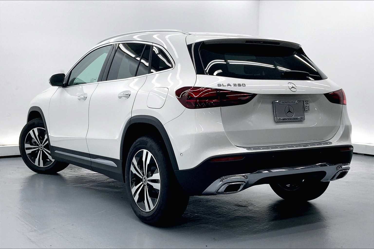 New 2026 Mercedes-Benz GLA 250 GLA 250 image 5