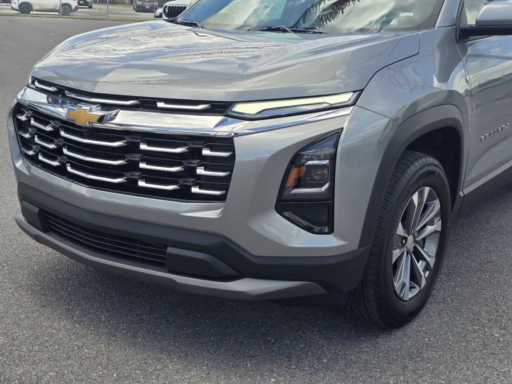 Used 2026 Chevrolet Equinox LT FWD image 10