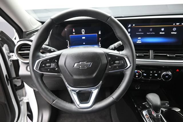 Used 2026 Chevrolet Trax ACTIV w/ Driver Confidence Package FWD image 27