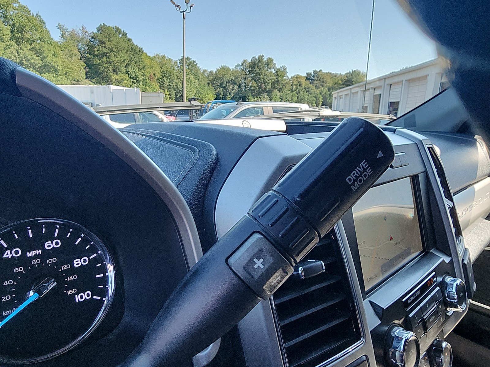 Used 2021 Ford F250 Lariat w/ Lariat Ultimate Package AWD/4WD image 19