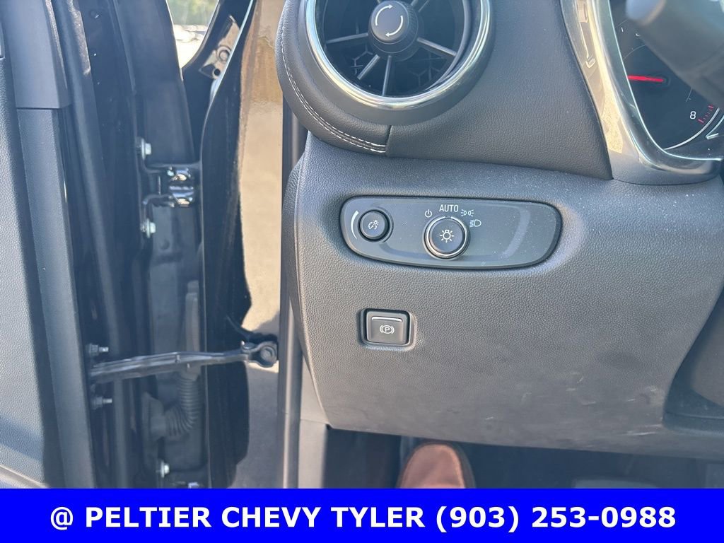 Used 2023 Chevrolet Blazer LT w/ Driver Confidence Package image 11