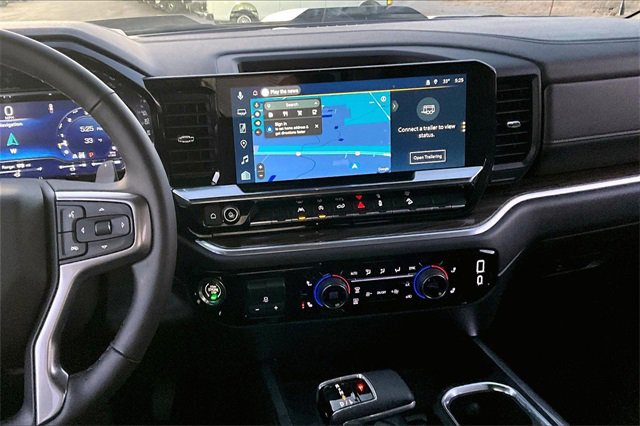 Used 2025 Chevrolet Silverado 1500 LT Trail Boss w/ Convenience Package II image 10