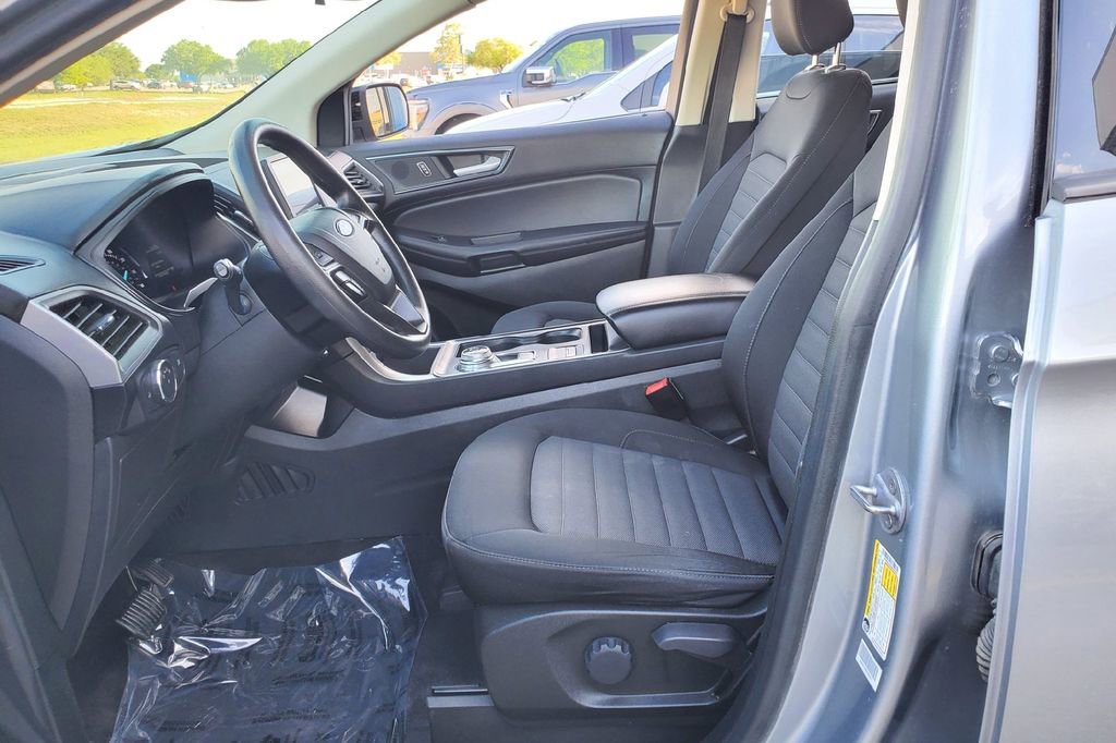 Used 2022 Ford Edge SE w/ Black Appearance Package AWD/4WD image 10