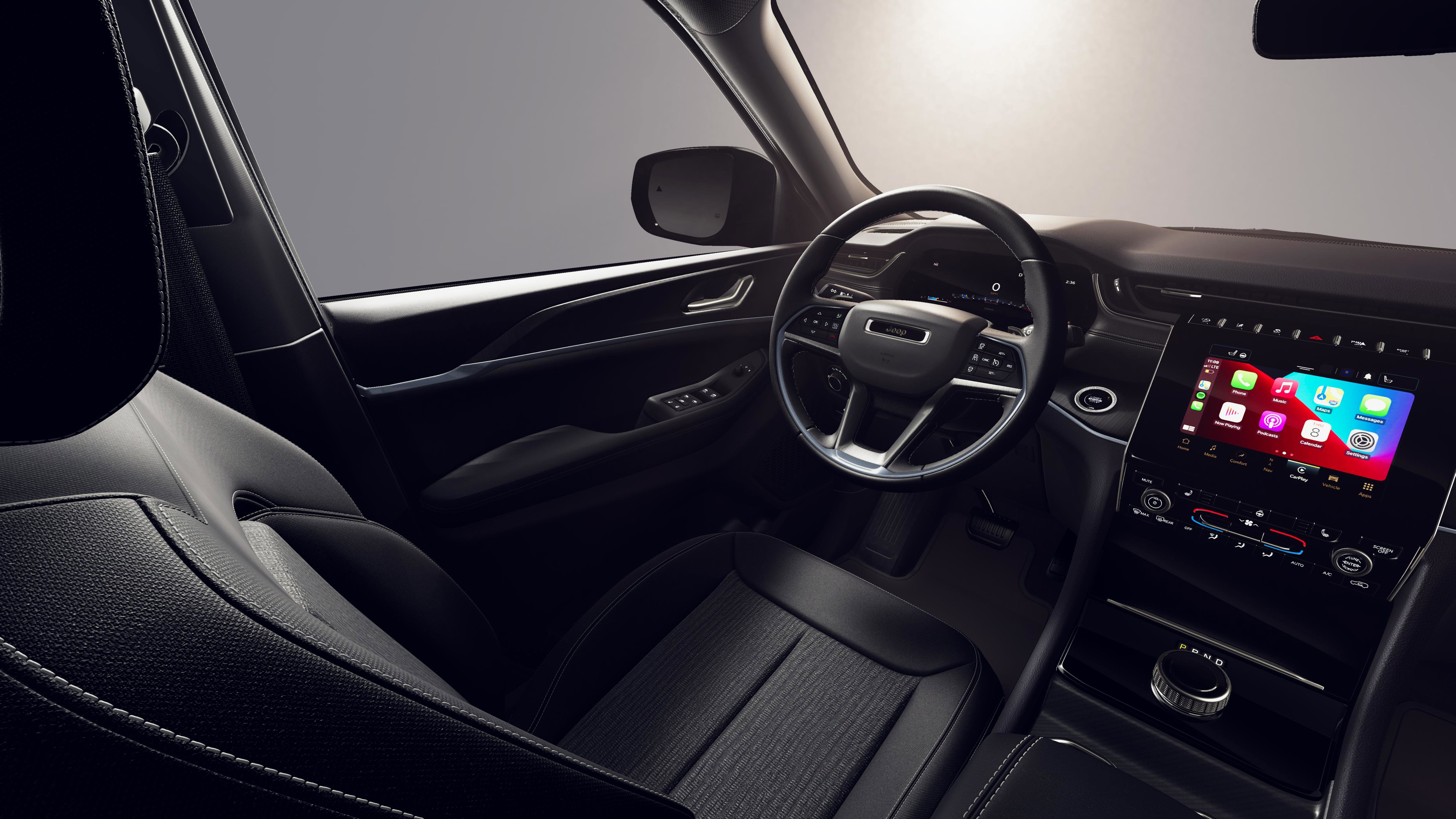 New 2026 Jeep Grand Cherokee Laredo X image 8