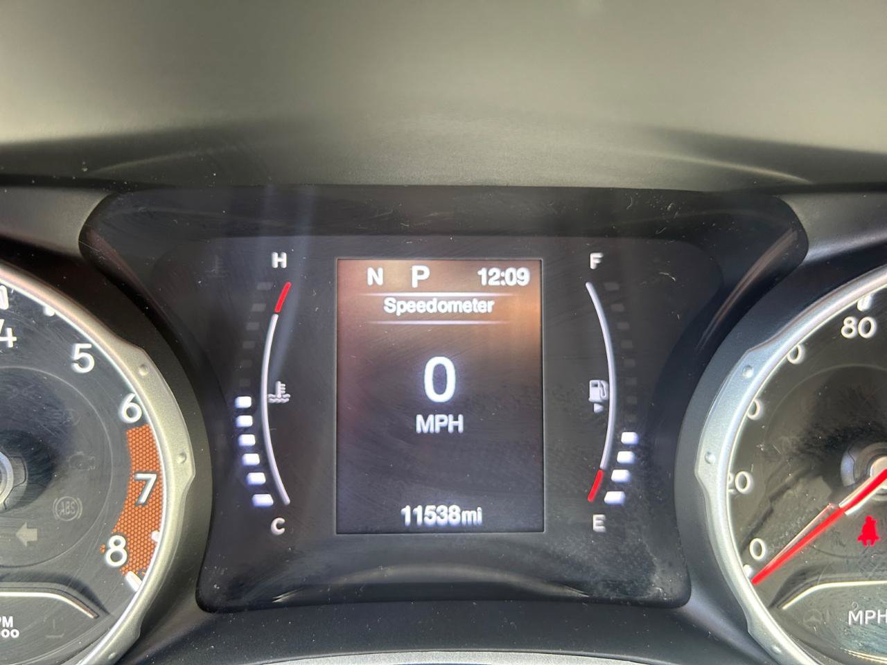 Used 2021 Jeep Compass Sport w/ Cold Weather Group FWD image 18