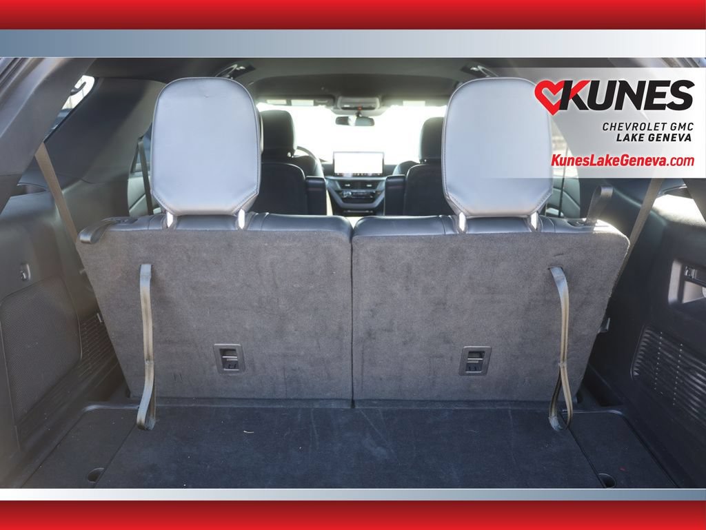 Used 2025 Ford Explorer ST-Line AWD/4WD image 20