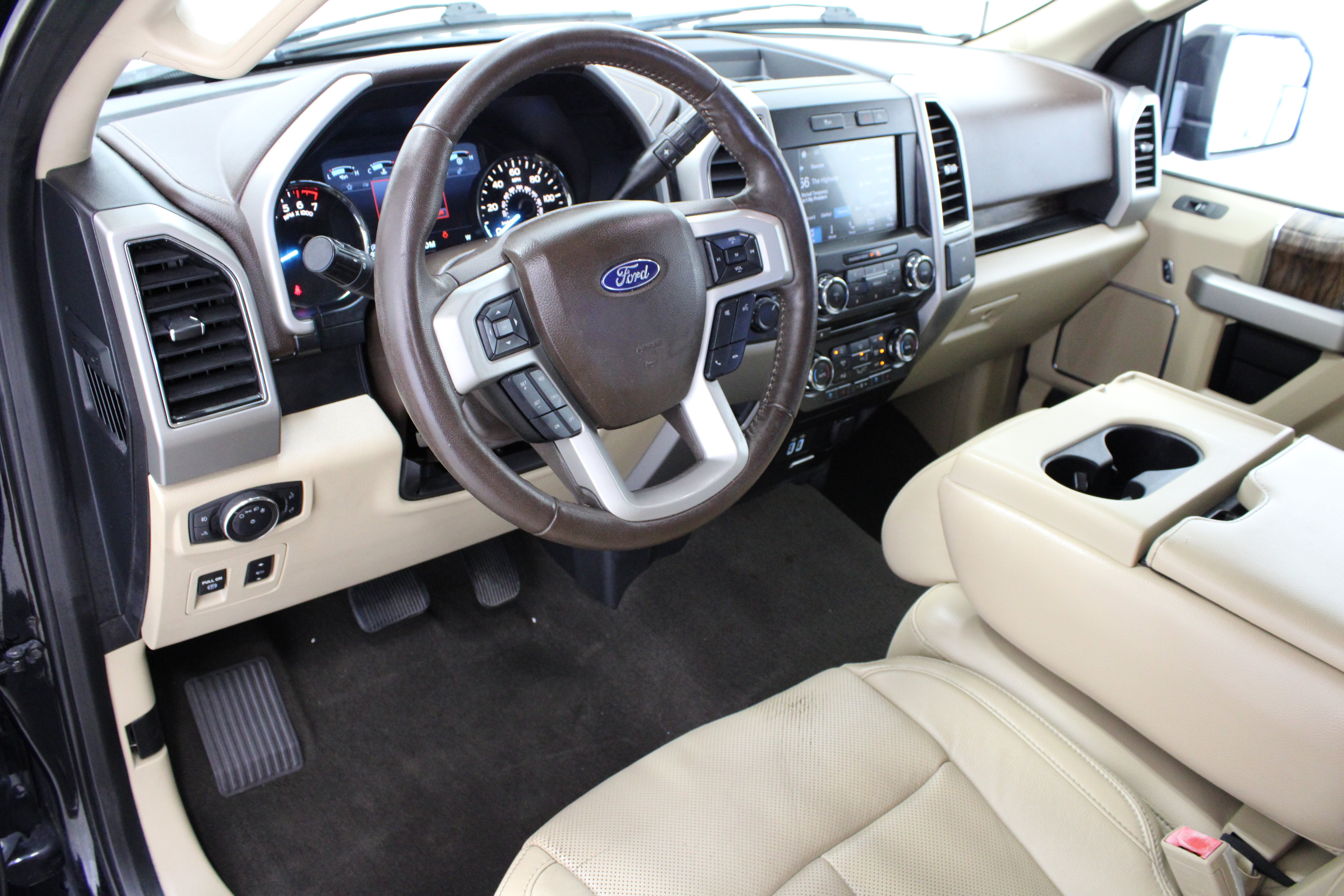 Used 2018 Ford F150 Lariat AWD/4WD image 14