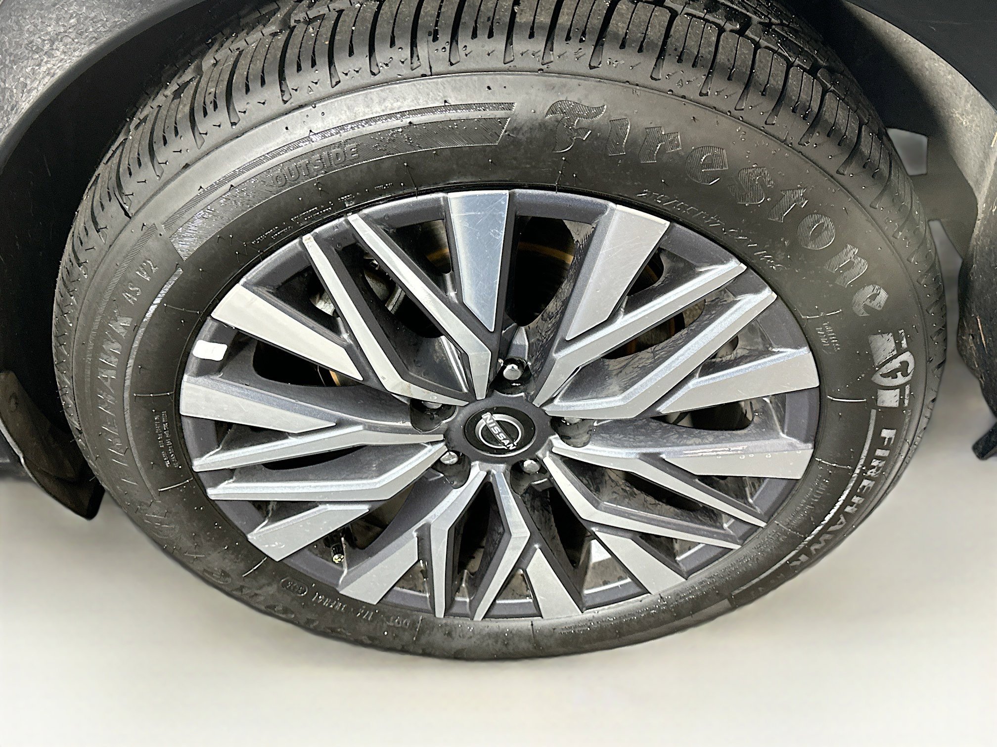 Used 2025 Nissan Altima 2.5 SV image 11