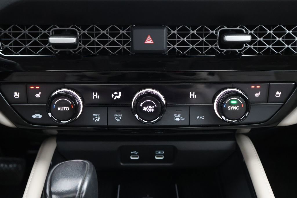 Used 2023 Honda Accord Touring image 17