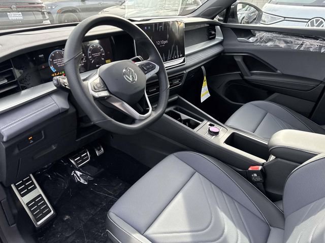 New 2026 Volkswagen Tiguan SE R-Line image 14