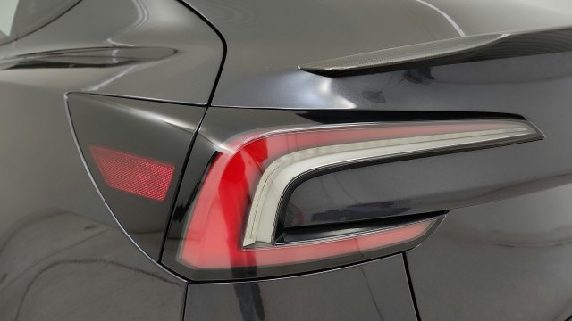 Used 2024 Tesla Model 3 Performance AWD/4WD image 88