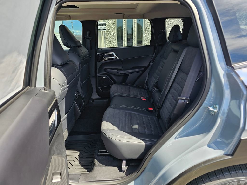 New 2026 Mitsubishi Outlander Trail Edition AWD/4WD image 13