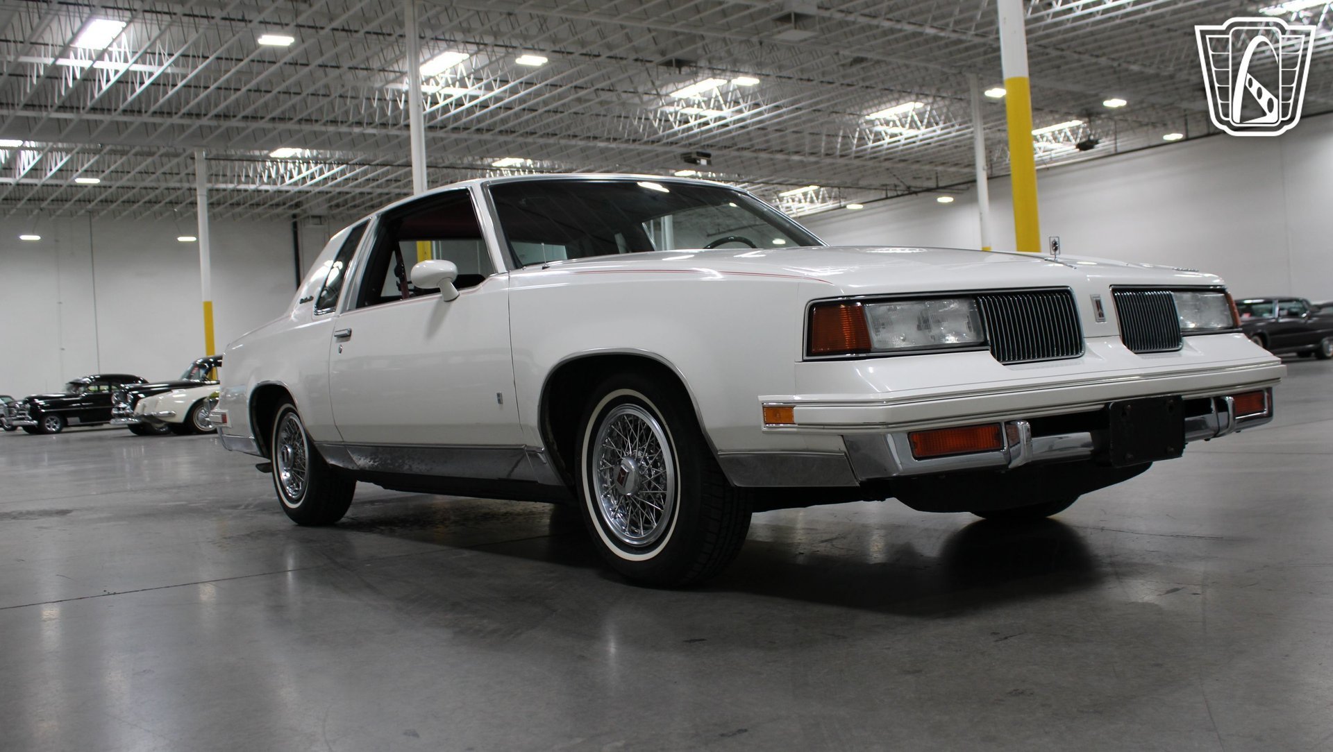Used 1988 Oldsmobile Cutlass Supreme Classic Brougham RWD image 25