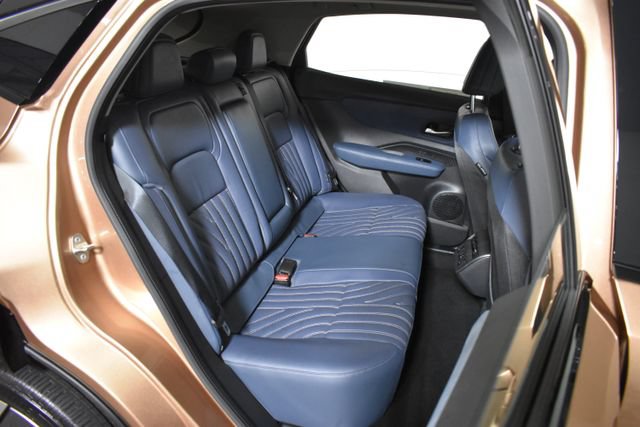 Used 2024 Nissan Ariya AWD image 34