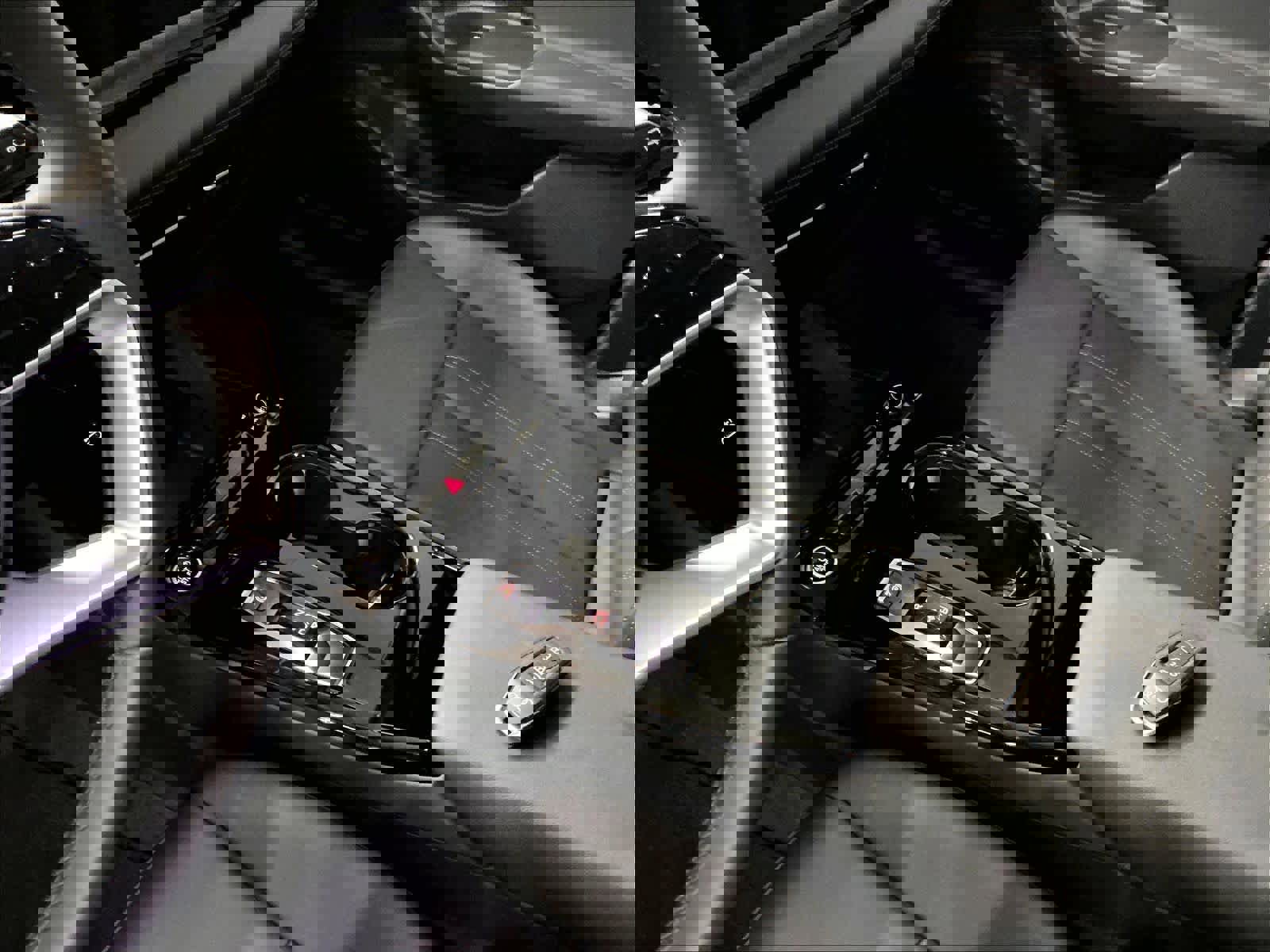 Used 2025 Audi Q6 e-tron Premium w/ Convenience Package image 14