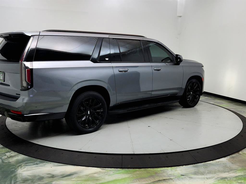 Used 2022 Cadillac Escalade ESV Sport Platinum w/ LPO, ONYX Package AWD/4WD image 5