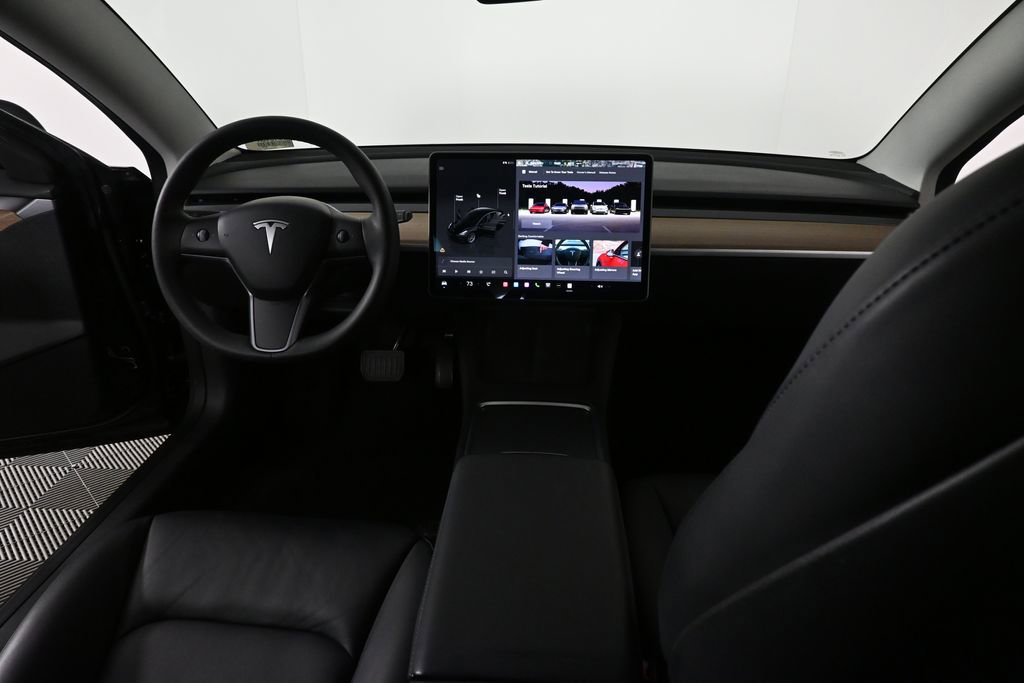 Used 2023 Tesla Model 3 Standard Range RWD image 13