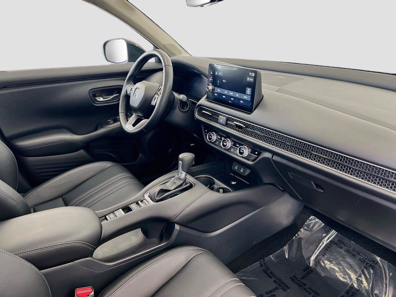 Used 2026 Honda HR-V EX-L image 28