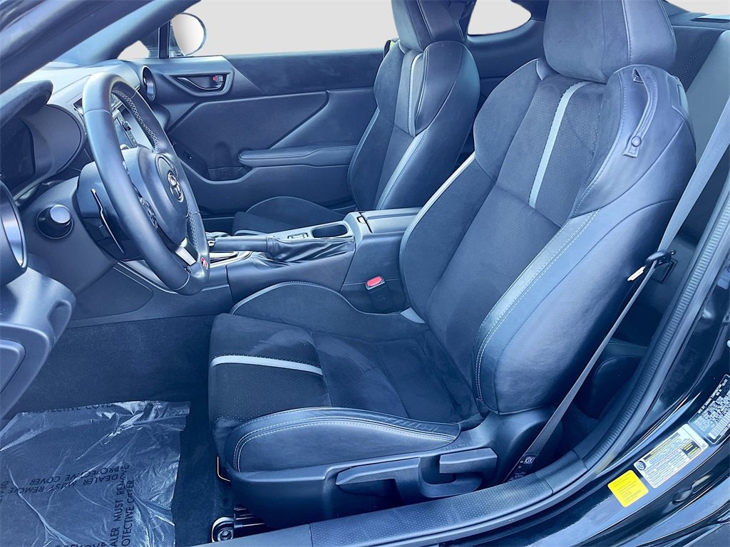 Used 2023 Toyota GR86 Premium image 20