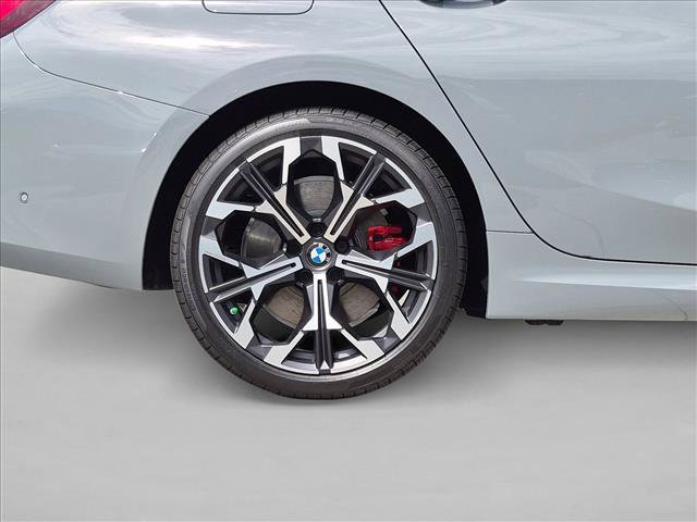 New 2026 BMW 330i xDrive Sedan w/ M Sport Package AWD/4WD image 10
